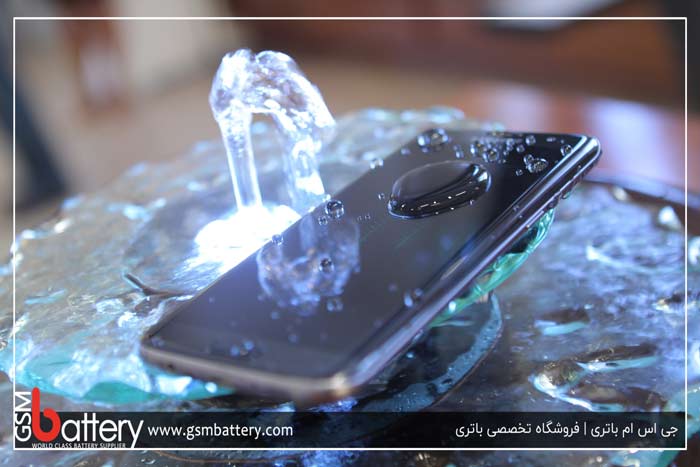 چرا گوشی موبایل در برابر آب خوردگی حساس است؟